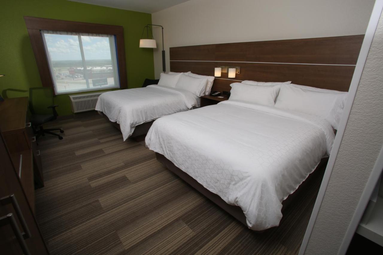 Holiday Inn Express Hotel And Suites Lincoln Airport By Ihg Buitenkant foto